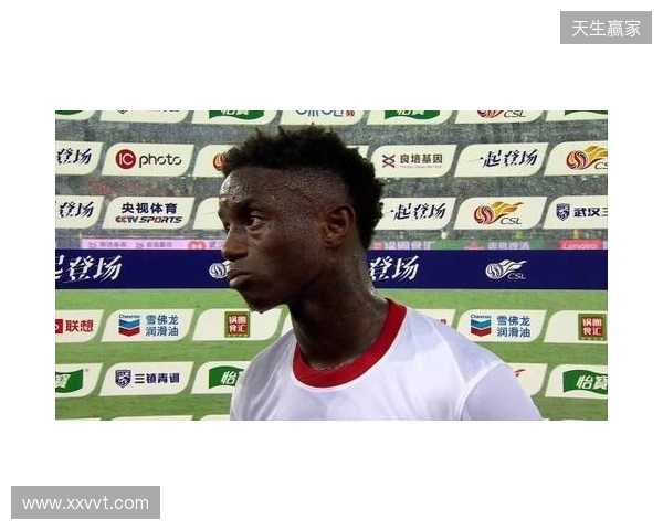 博主：蓉城外援卡隆目前仍处于留队状态，但已不可能随队踢中超